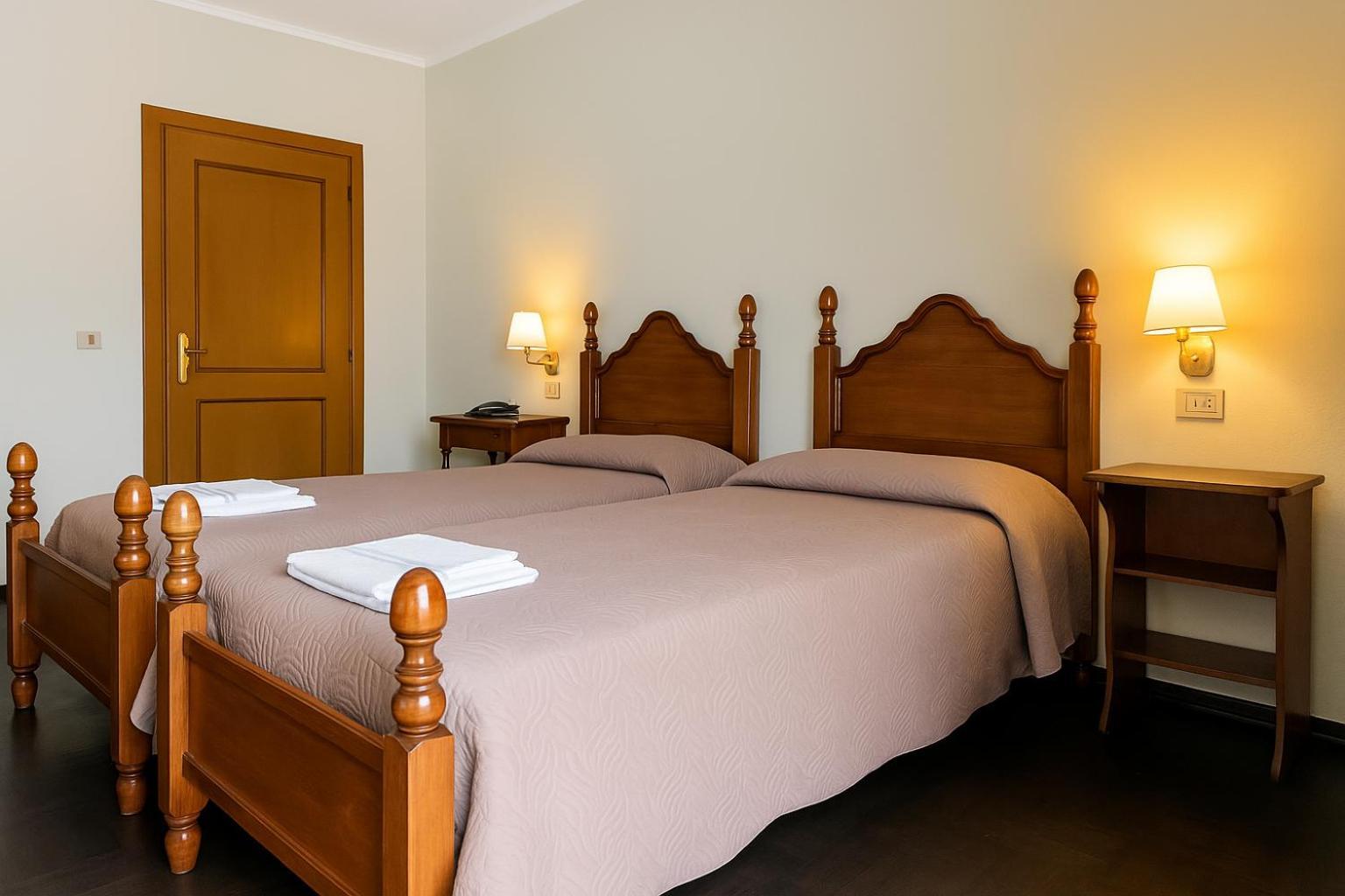 Albergo Locanda Corona Ballino Luaran gambar