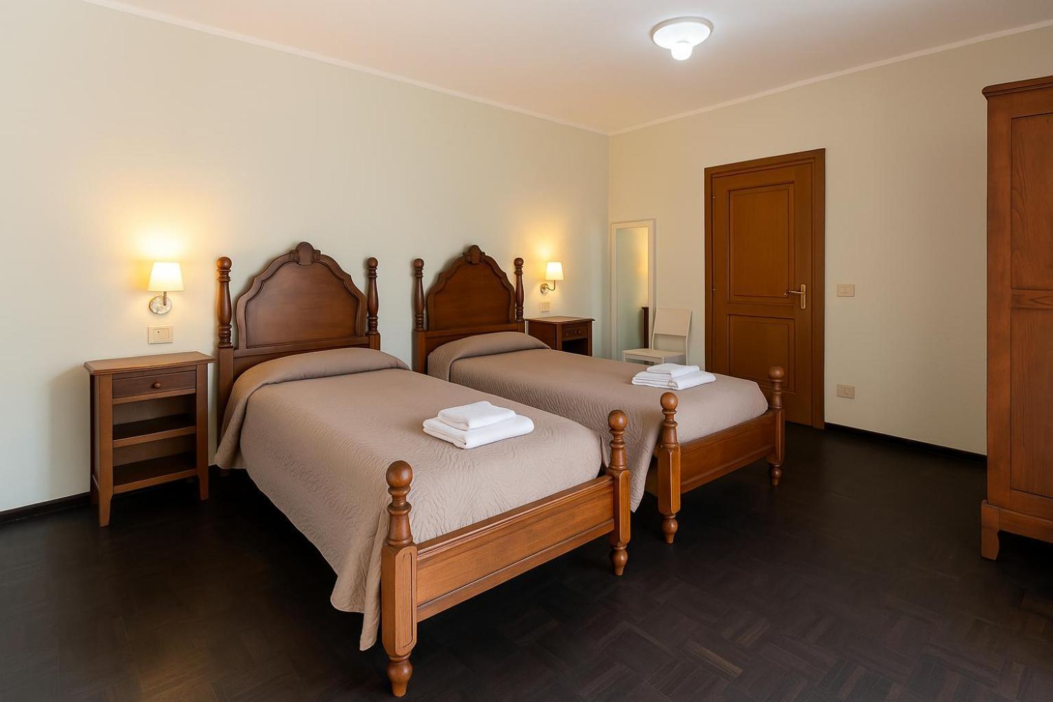 Albergo Locanda Corona Ballino Luaran gambar